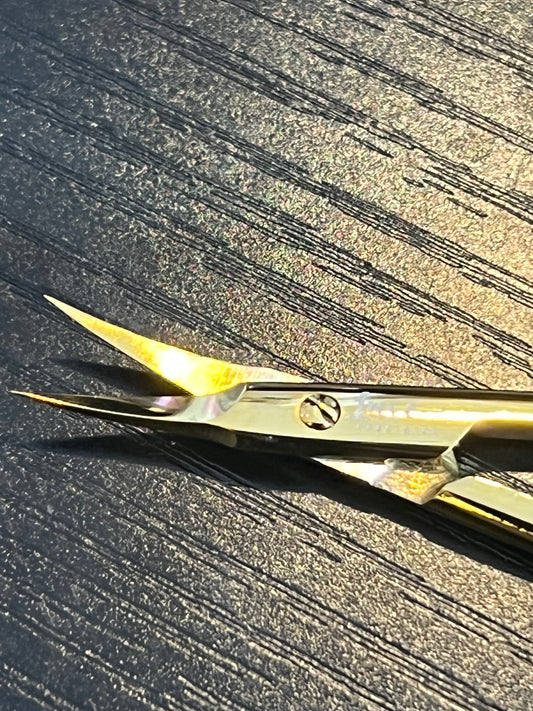 Luxe Precision brow scissors